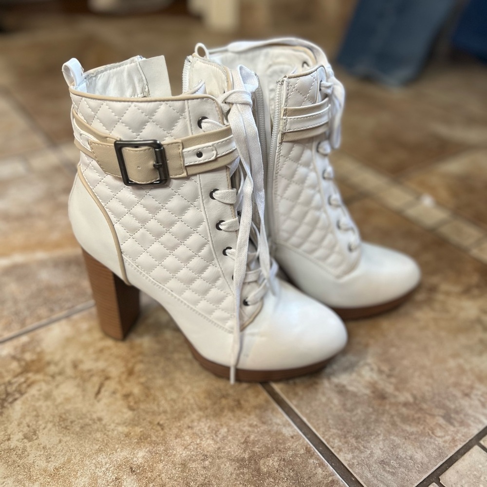 JustFab White Quilted Heeled Boots